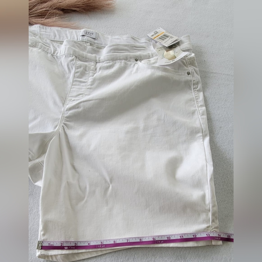 Curve Appeal Curve Creator Womens 24W White Pull-on shorts NWT Style VNJ00588U - Picture 4 of 12